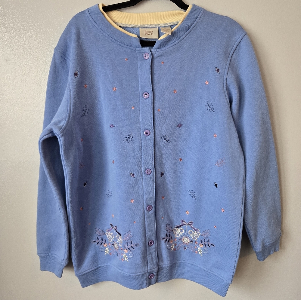 Vintage Y2K Baxter & Wells Blue Embroidered Cardigan Sweatshirt Cottagecore